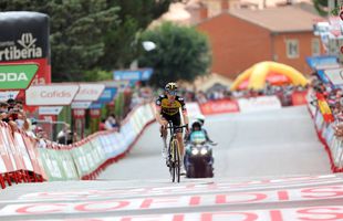 O cățărare monstruoasă și patru rivali hotărâți » Cine îl mai poate învinge pe Primoz Roglic în săptămâna decisivă din Vuelta?