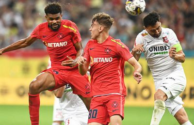 Doi jucători de la FCSB și FCU Craiova, nominalizați de CIES Football Observatory între cei mai promițători 250 de tineri din Europa