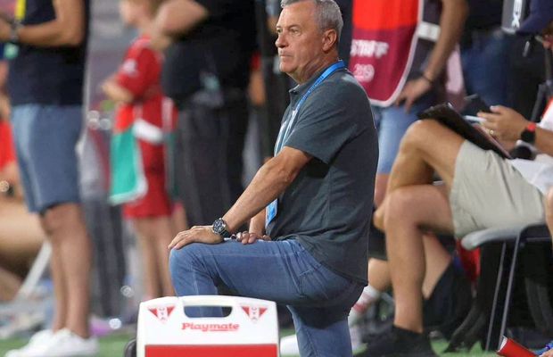 Mircea Rednic a suferit un infarct: „A simțit dureri în piept din timpul meciului cu FCSB” » Tehnicianul a fost operat