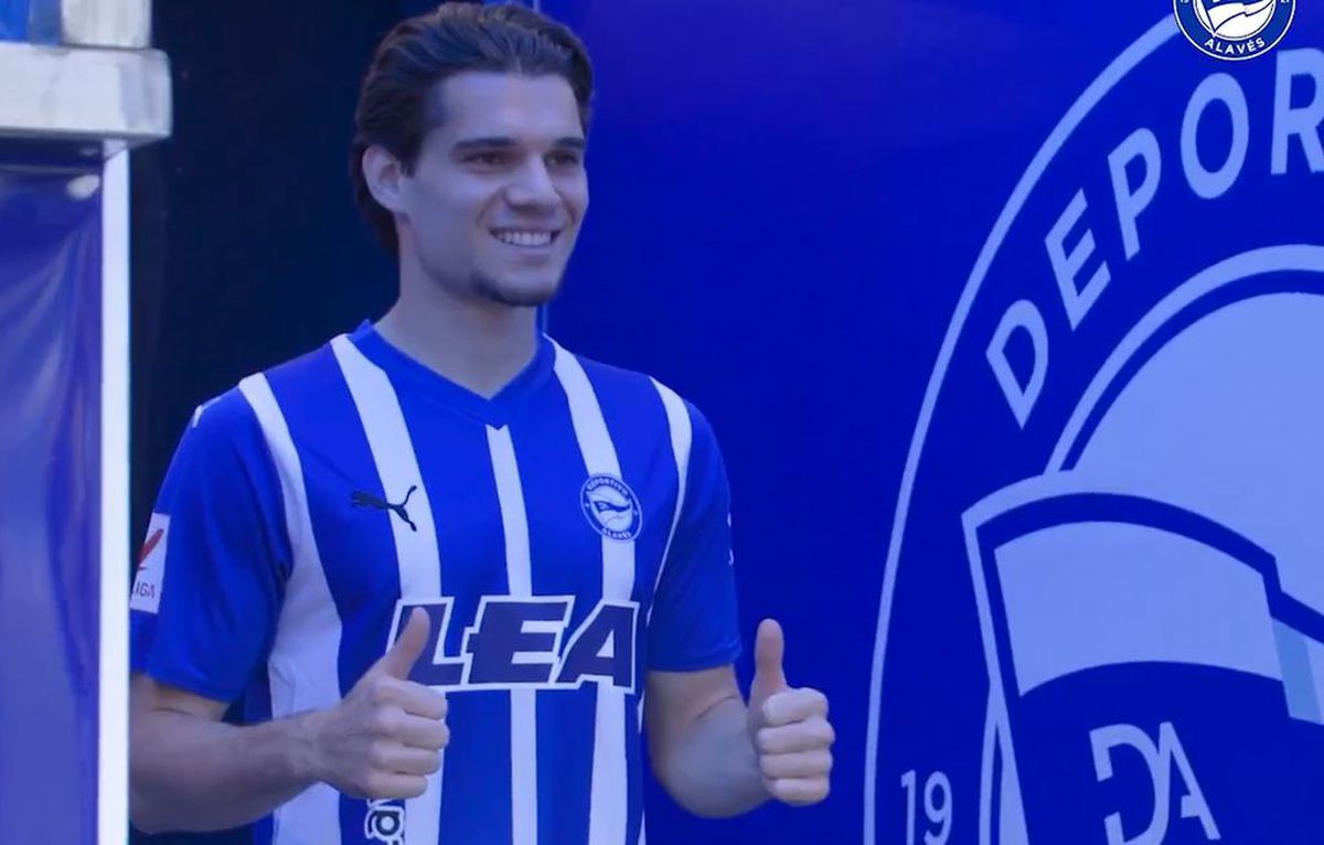 Ianis Hagi se laudă cu un TOP în care apare imediat sub Haaland și Mbappe, însă „traducerea” nu-l ajută deloc