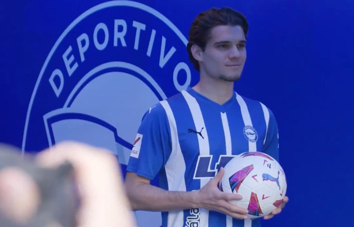 Ianis Hagi se laudă cu un TOP în care apare imediat sub Haaland și Mbappe, însă „traducerea” nu-l ajută deloc