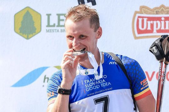 Dmitrii Shamaev cu medalia de argint