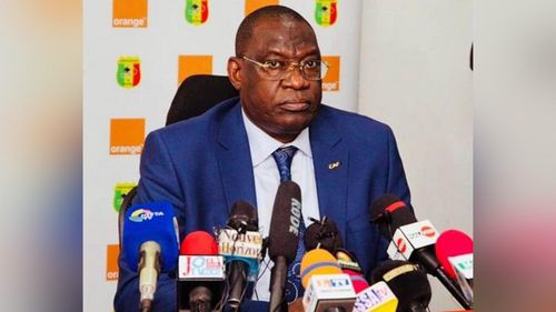 Mamoutou Touré (66 de ani) a fost reales ca șef al federației din Mali cu o majoritate zdrobitoare, obținând 61 de voturi din 63. Poreclit „Bavieux”, acesta este închis de pe 8 august pentru „atac la fondurile publice”, anunță cotidianul L'Equipe