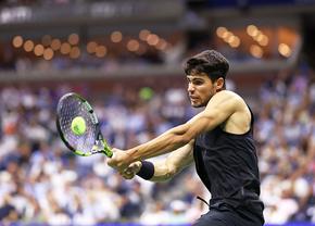 Rezultat-ȘOC la US Open: Carlos Alcaraz, eliminat în turul 2 de jucătorul care a fost la un pas de retragere!