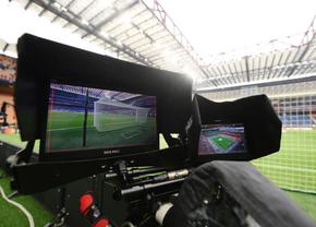 Cine va transmite la TV meciurile FCSB-ului în Europa League: urmează dueluri cu Manchester United, PAOK, Rangers și Olympiacos!