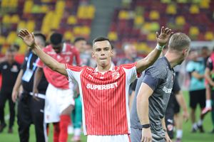 Imaginile bucuriei, cu Petre și Kopic în prim-plan! Ce s-a întâmplat pe teren, imediat după Dinamo - Hermannstadt