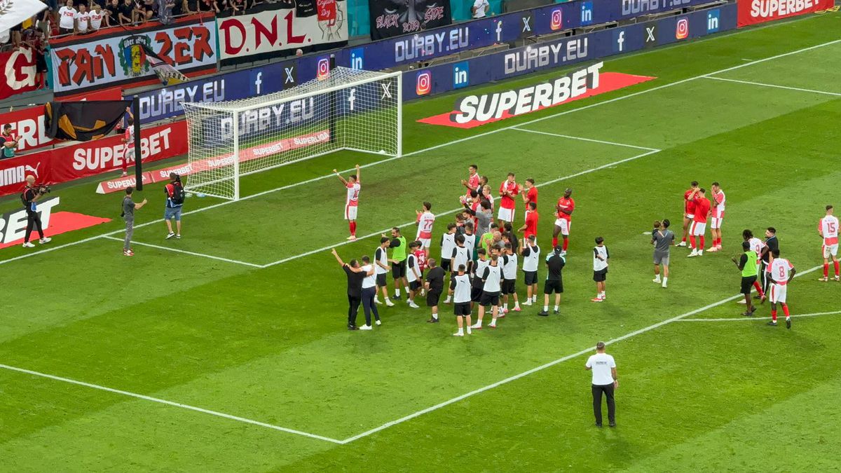 Imagini la finalul partidei Dinamo - Hermannstadt