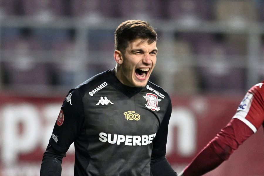 Faceți cunoștință cu Marian Aioani 2.0 » Cum a redevenit portarul Rapidului prima opțiune între buturi