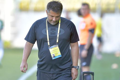 Claudiu Niculescu s-a plâns de arbitraj după Poli Iași - CSM Slatina 1-1