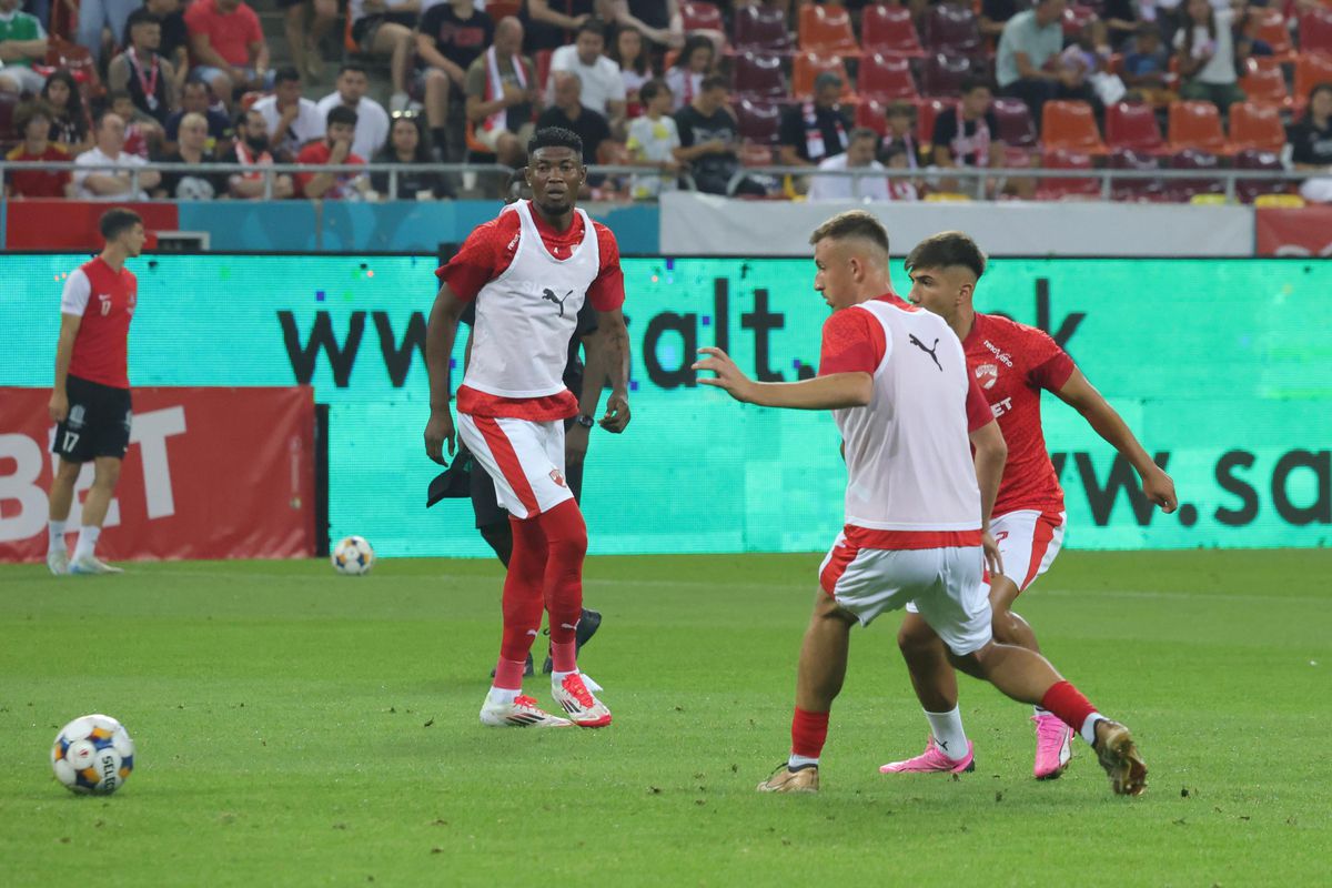 Dinamo - Hermannstadt, imagini de la încălzire