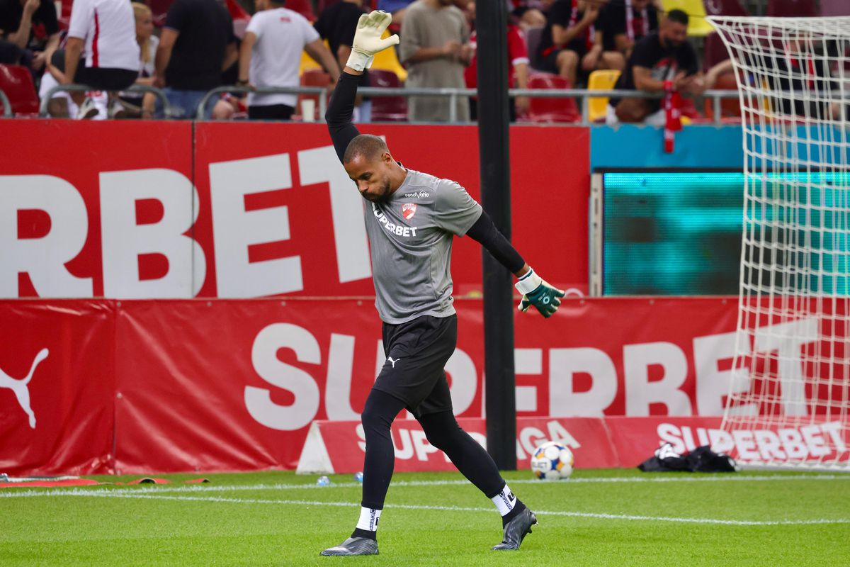 Dinamo - Hermannstadt, imagini de la încălzire