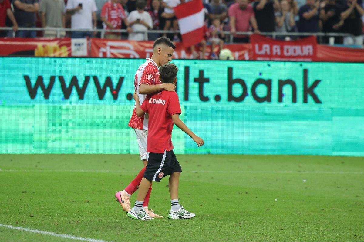 Imagini la finalul partidei Dinamo - Hermannstadt