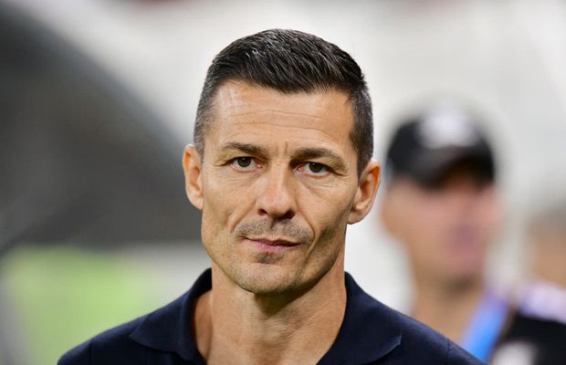 Costel Gâlcă n-a mai putut face nimic » A cerut să plece de la Rapid și semnează în Italia