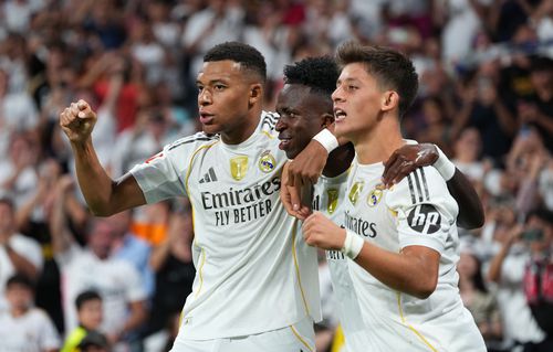 GALERIE FOTO Cu trei goluri anulate la VAR și condusă de Mallorca, Real Madrid a întors soarta meciului în două minute și a urcat pe primul loc în La Liga