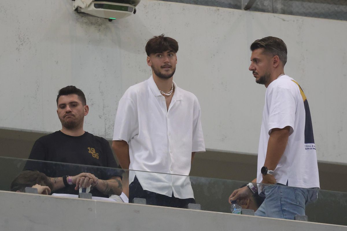 Scandalul ratat de camerele TV la Dinamo - Hermannstadt! A fost nevoie de intervenția forțelor de ordine