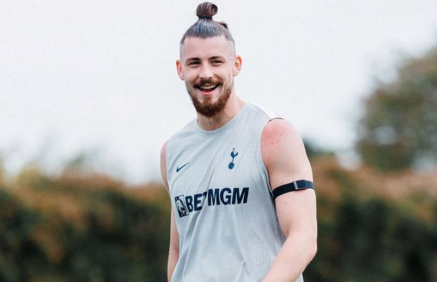 Cu Radu Drăgușin aproape de revenire, antrenorul lui Tottenham ia o decizie-cheie pentru viitorul românului