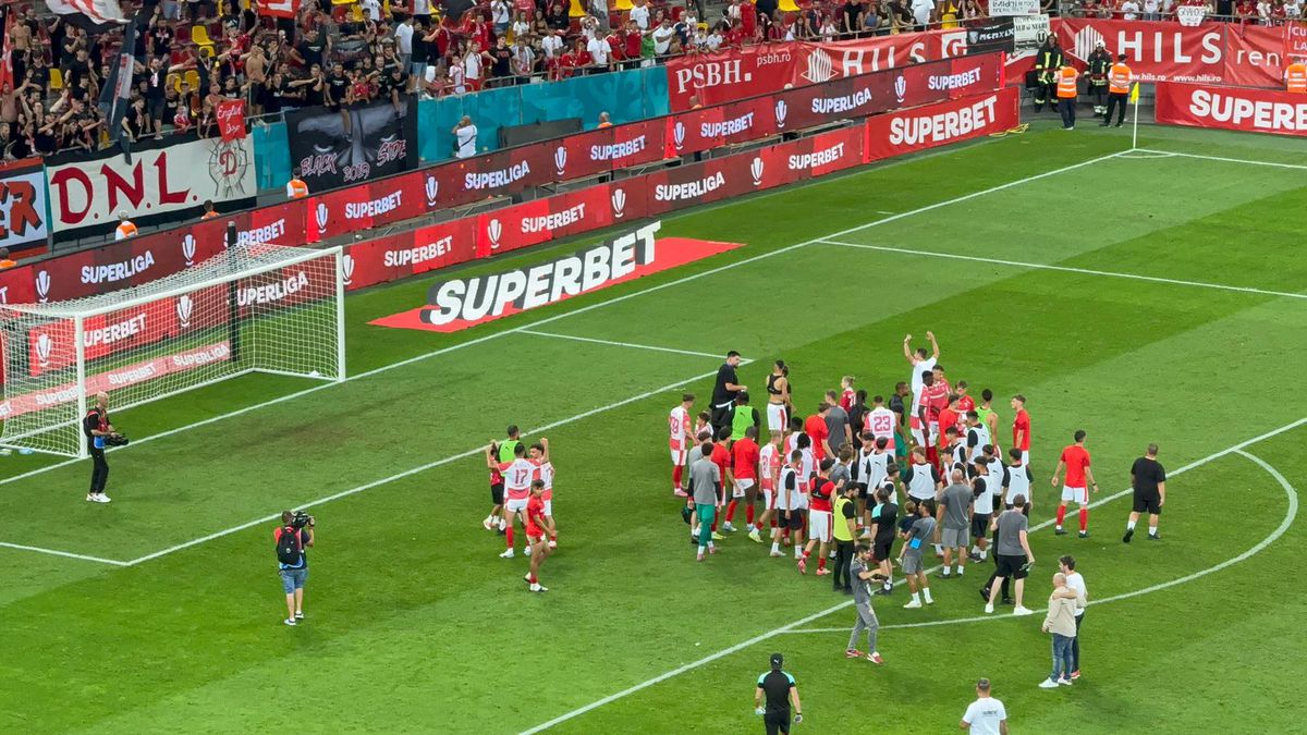 Imagini la finalul partidei Dinamo - Hermannstadt