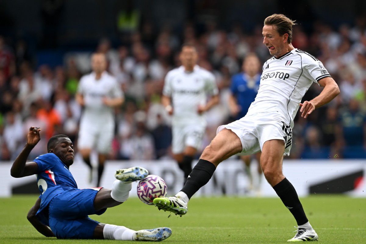 Două faze fixe au liniștit-o pe Fulham » Chelsea câștigă și urcă pe primul loc în Premier League