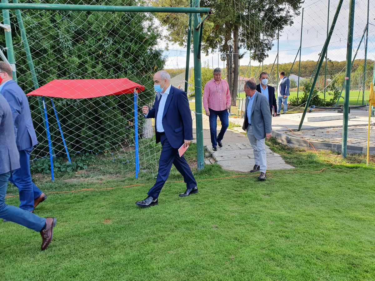 EXCLUSIV UPDATE Dinamo are doar un român pe lista de transferuri! Ce spune jucătorul dorit de Contra