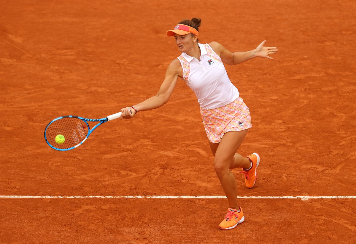 Simona Halep și Irina Begu au oferit un schimb extraordinar: „Unul dintre cele mai bizare «raliuri» pe care le-am văzut la Roland Garros!”