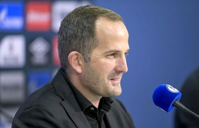 Nu e Răzvan Lucescu! Schalke a numit azi alt antrenor, Manuel Baum