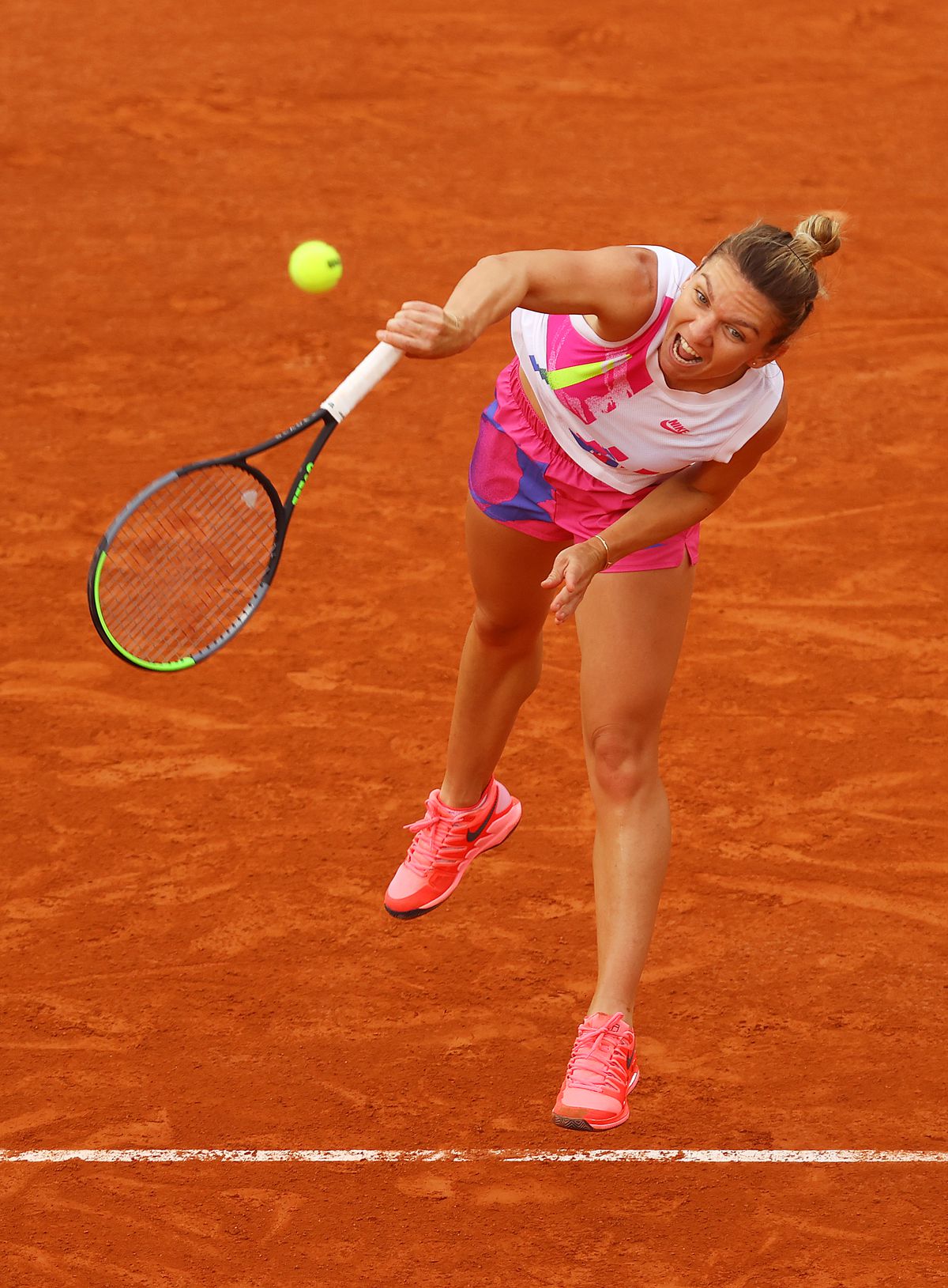 Simona Halep, la cinci meciuri de un nou trofeu la Roland Garros! Cum arată traseul româncei până în finală