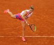 Simona Halep și Irina Begu au oferit un schimb extraordinar: „Unul dintre cele mai bizare «raliuri» pe care le-am văzut la Roland Garros!”