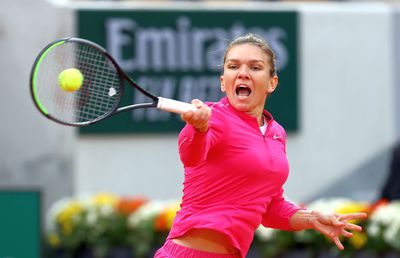 Simona Halep - Irina Begu. Fanii, scandalizați pe Twitter după ce n-au putut urmări meciul: „Voi sunteți serioși? Cum e posibil să dați asta în loc de Halep - Begu?!”