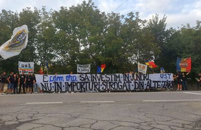 Ultrașii români, REVOLTAȚI după convocarea lui Mario Camora: „Rădoi, îți urăm o carieră cât mai scurtă la națională!”