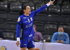Gafă uluitoare a arbitrilor în SCM Rm. Vâlcea - CSM București » Au validat golul victoriei în ultima secundă, deși mingea n-a depășit linia porții!