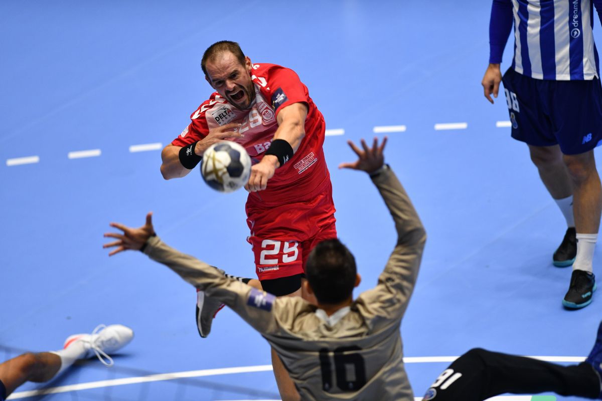 Dinamo, eșec dramatic în meciul cu Porto din Liga Campionilor! Bannour a lovit bara în ultima secundă