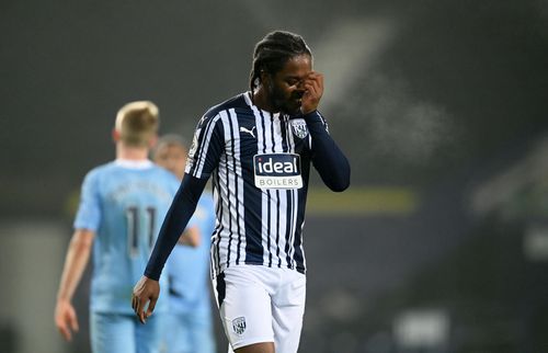 Romaine Sawyers, în meciul cu Manchester CIty