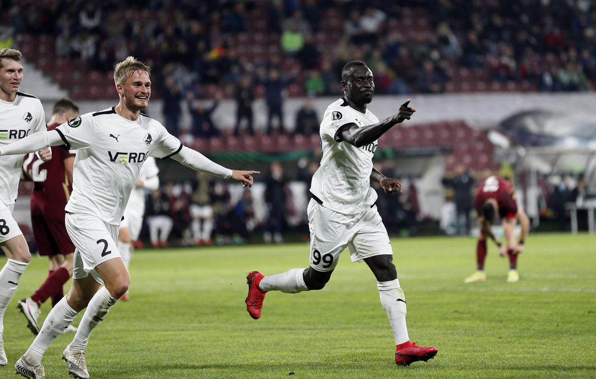 „Vrem fotbal!” » CFR Cluj, „tocată” în direct: „Foarte slabă”