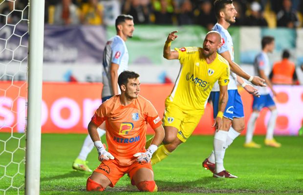 Ce s-a întâmplat azi la clubul aflat pe marginea prăpastiei: „Îi anunț pe cei care mă înjură”