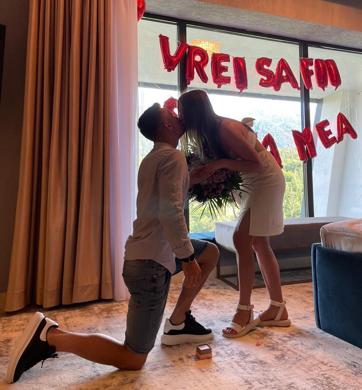 Cui i-a dedicat Marius Ștefănescu reușita extraordinară cu Farul: a cerut-o de soție pe Ileana vara aceasta