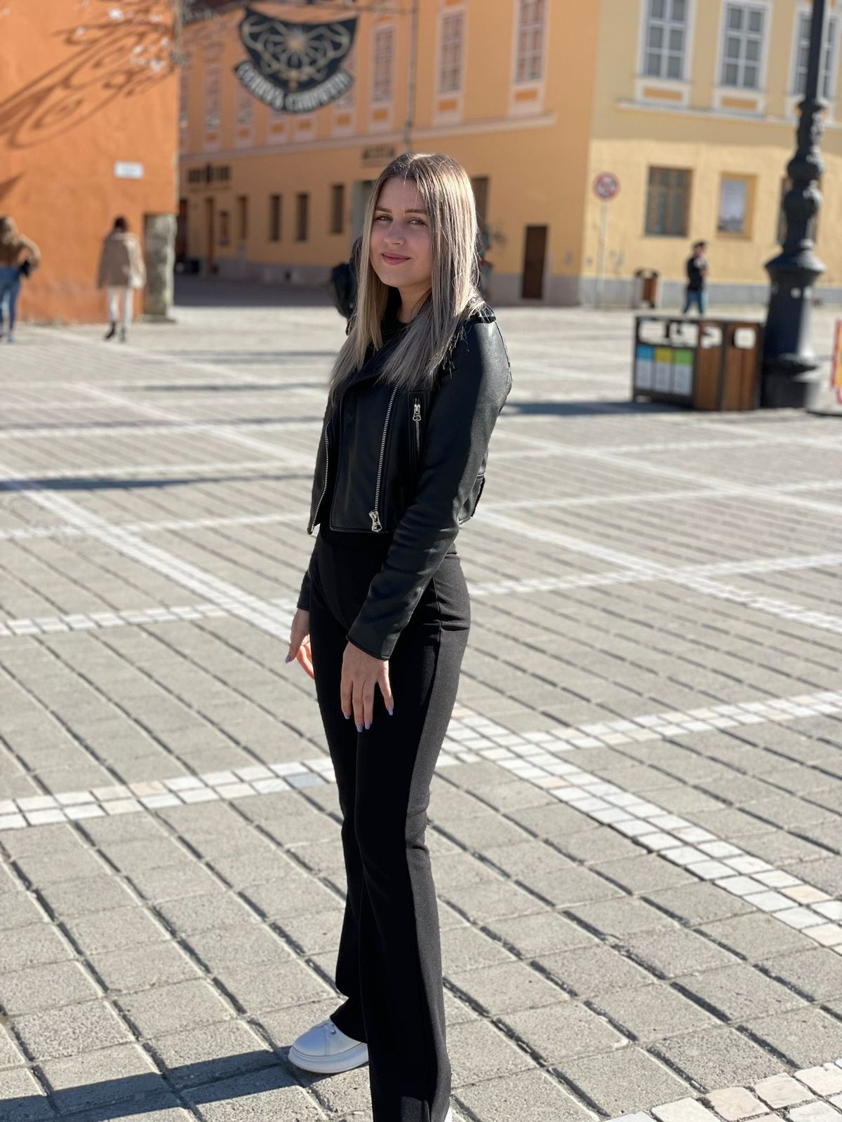 FOTO Ileana, logodnica lui Marius Ștefănescu de la Sepsi