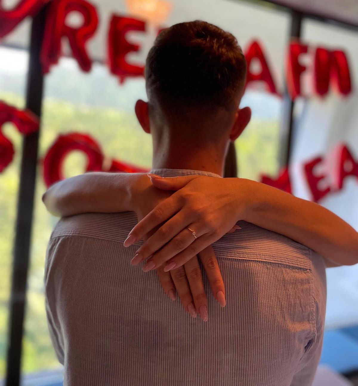 Cui i-a dedicat Marius Ștefănescu reușita extraordinară cu Farul: a cerut-o de soție pe Ileana vara aceasta