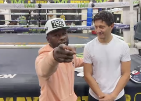 Floyd Mayweather promovează o gală care va avea loc în București: „29 noiembrie e ziua cea mare”