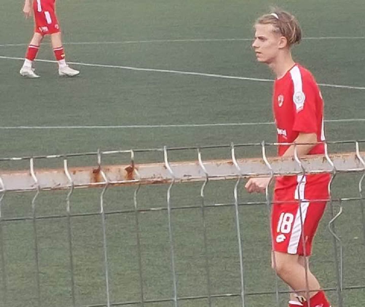 #Pasiune Pură | Vlad Poroineanu, puștiul de 15 ani plecat de la Lupeni pentru a învăța fotbal la ACS FC Dinamo: o poveste fascinantă din inima fotbalului juvenil