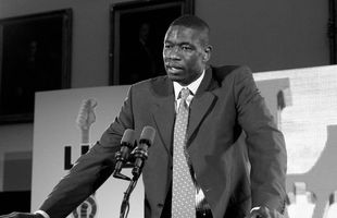 Doliu imens în sportul internațional! Dikembe Mutombo, „filantropul” din NBA, a murit din cauza unei tumori cerebrale