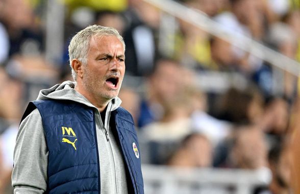Jose Mourinho nu se dezminte » Gestul incredibil al portughezului pentru care a primit „galben” la ultimul meci