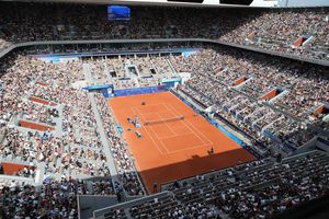 Jaf de proporții la arena Roland Garros » Hoții au furat bani și bijuterii în valoare de zeci de mii de euro