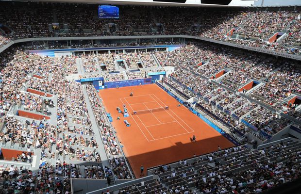 Jaf de proporții la arena Roland Garros » Hoții au furat bani și bijuterii în valoare de zeci de mii de euro