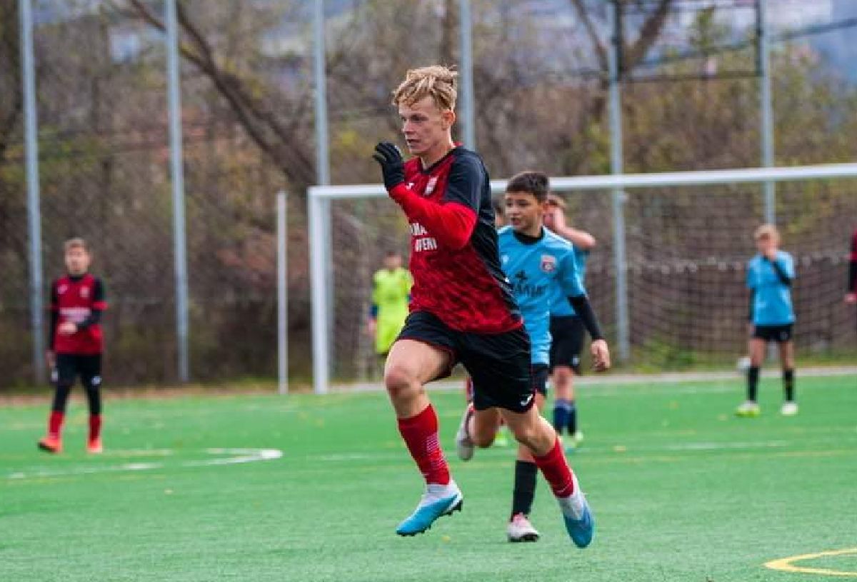 Rapid l-a transferat pe unul dintre protagoniștii serialului GSP „Pasiune pură” » Povestea puștiului care a sacrificat tot pentru a veni la București