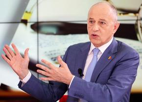 De la Vântu la „Mihaela, dragostea mea” » MIRCEA GEOANĂ, față în față cu Ovidiu Ioanițoaia, într-un dialog necenzurat: „Toată ziua e o discuție și un scandal. De ce bagă primăria bani în sport?”