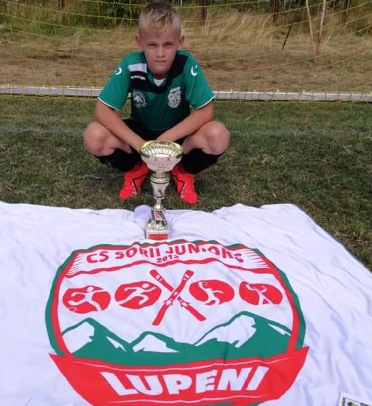 Rapid l-a transferat pe unul dintre protagoniștii serialului GSP „Pasiune pură” » Povestea puștiului care a sacrificat tot pentru a veni la București