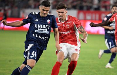 Lovitură aproape de miezul nopții! A treia echipă din Superliga care primește INTERDICȚIE la transferuri