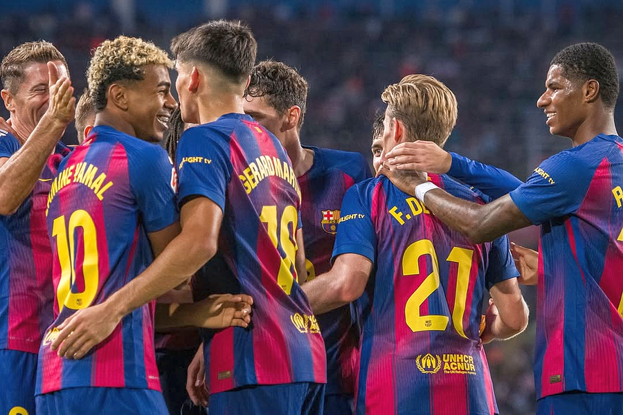 Hansi Flick, înaintea ciocnirii cu PSG: „Suntem Barcelona și suntem mereu printre favoriți în Liga Campionilor”