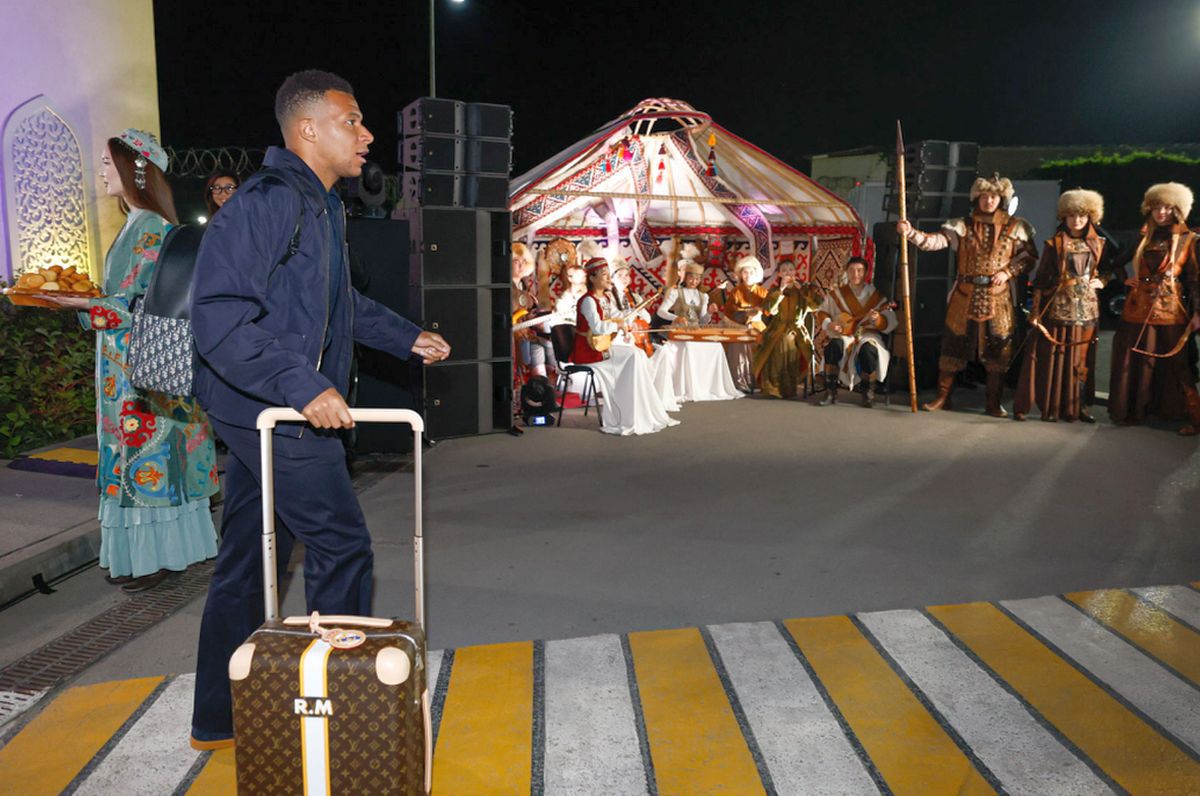 Imagini senzaționale din Kazahstan! » Cu ce le-au așteptat localnicii pe vedetele lui Real Madrid