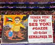 Bannere pro-Palestina la Galatasaray - Liverpool / Foto: Twitter